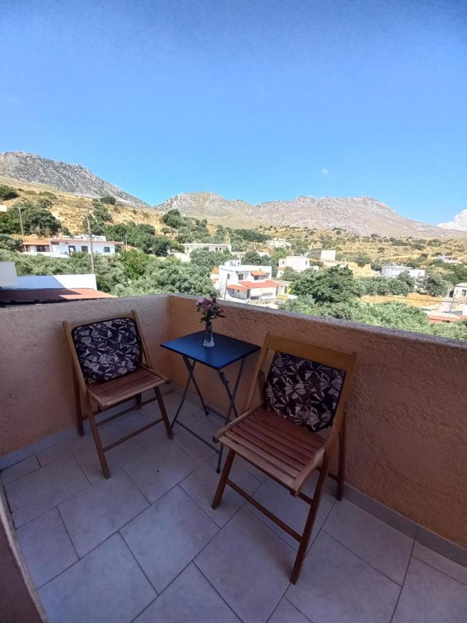 Castro Kerame Apartment Kerames Exterior photo